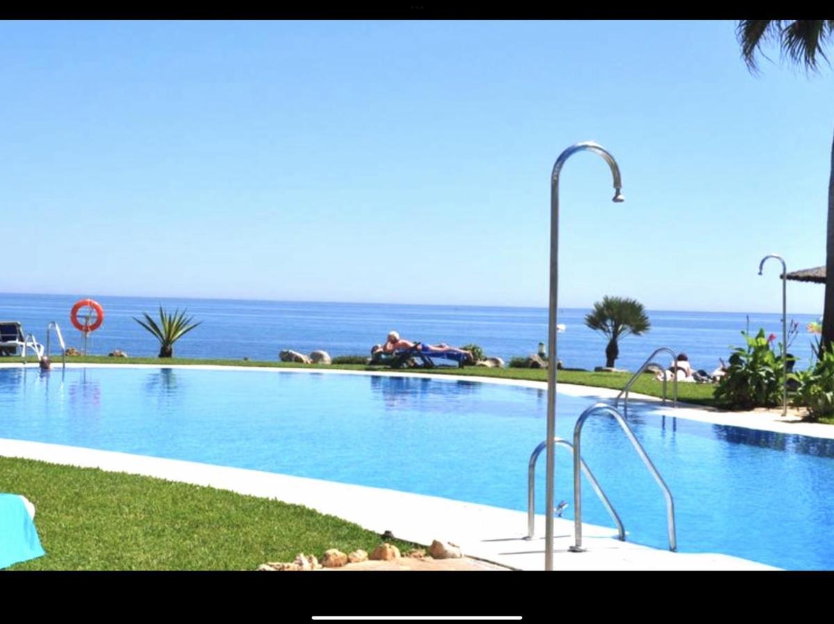 Mi Capricho 170 Beachfront Apartment Sitio de Calahonda المظهر الخارجي الصورة