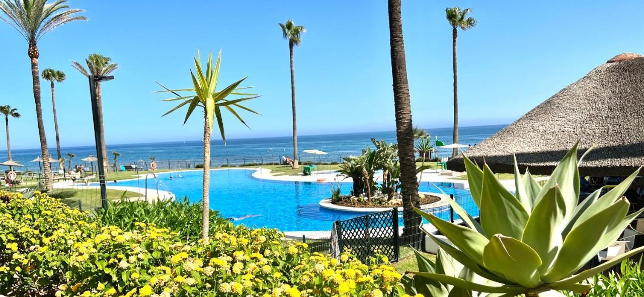 Mi Capricho 170 Beachfront Apartment Sitio de Calahonda المظهر الخارجي الصورة