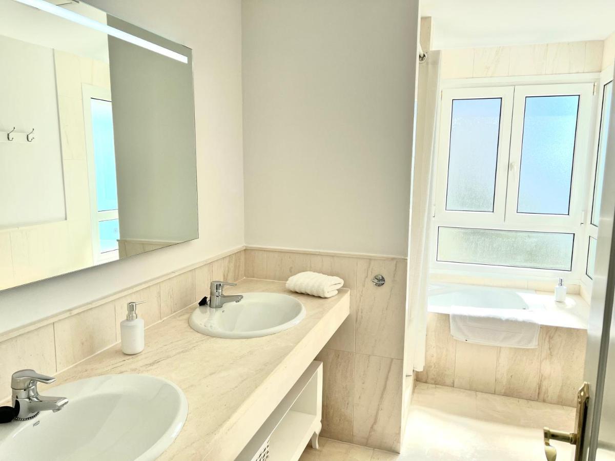 Mi Capricho 170 Beachfront Apartment Sitio de Calahonda المظهر الخارجي الصورة