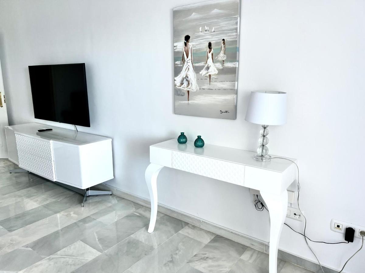 Mi Capricho 170 Beachfront Apartment Sitio de Calahonda المظهر الخارجي الصورة
