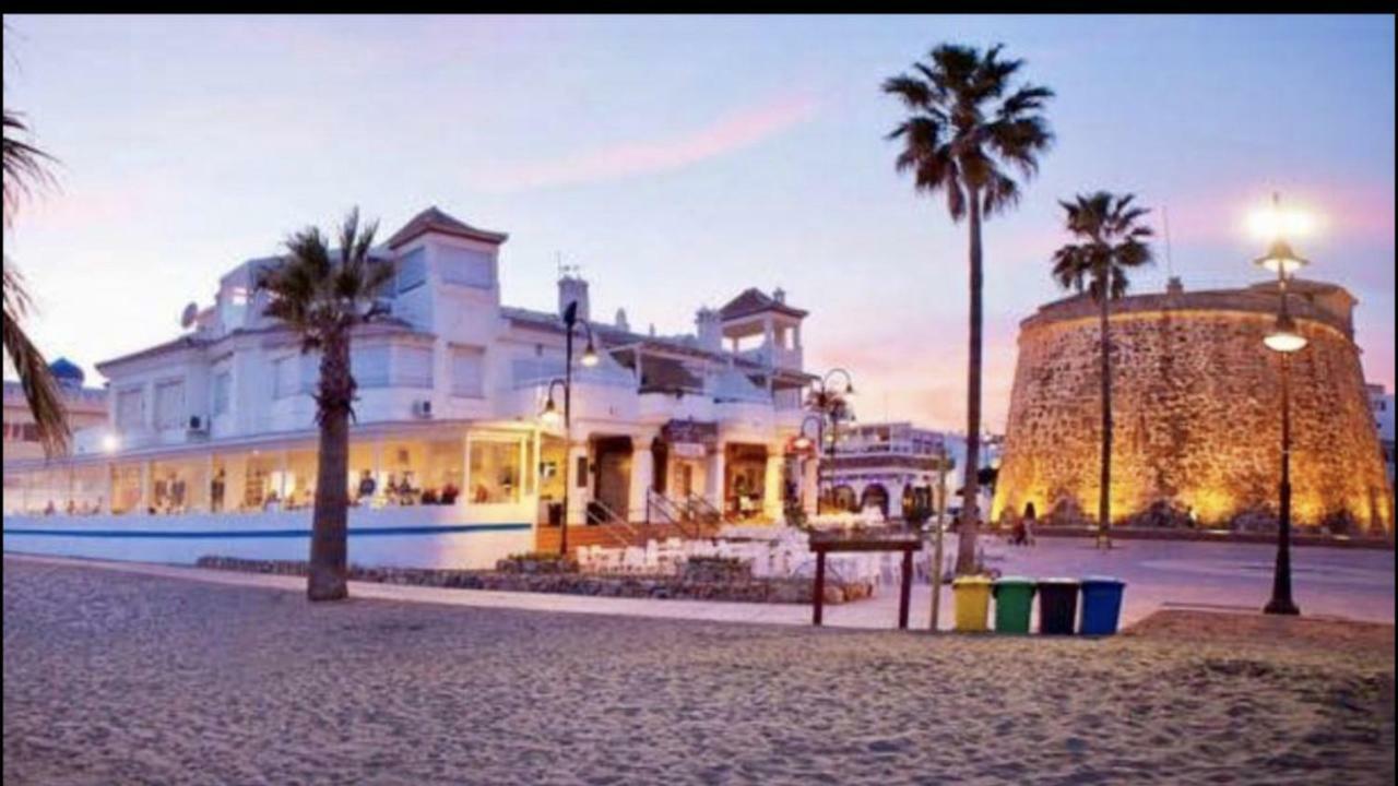 Mi Capricho 170 Beachfront Apartment Sitio de Calahonda المظهر الخارجي الصورة