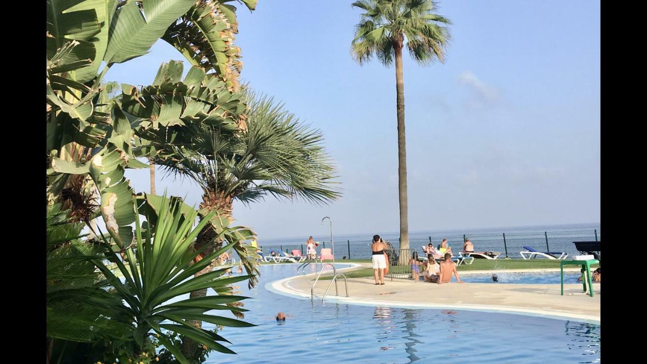 Mi Capricho 170 Beachfront Apartment Sitio de Calahonda المظهر الخارجي الصورة
