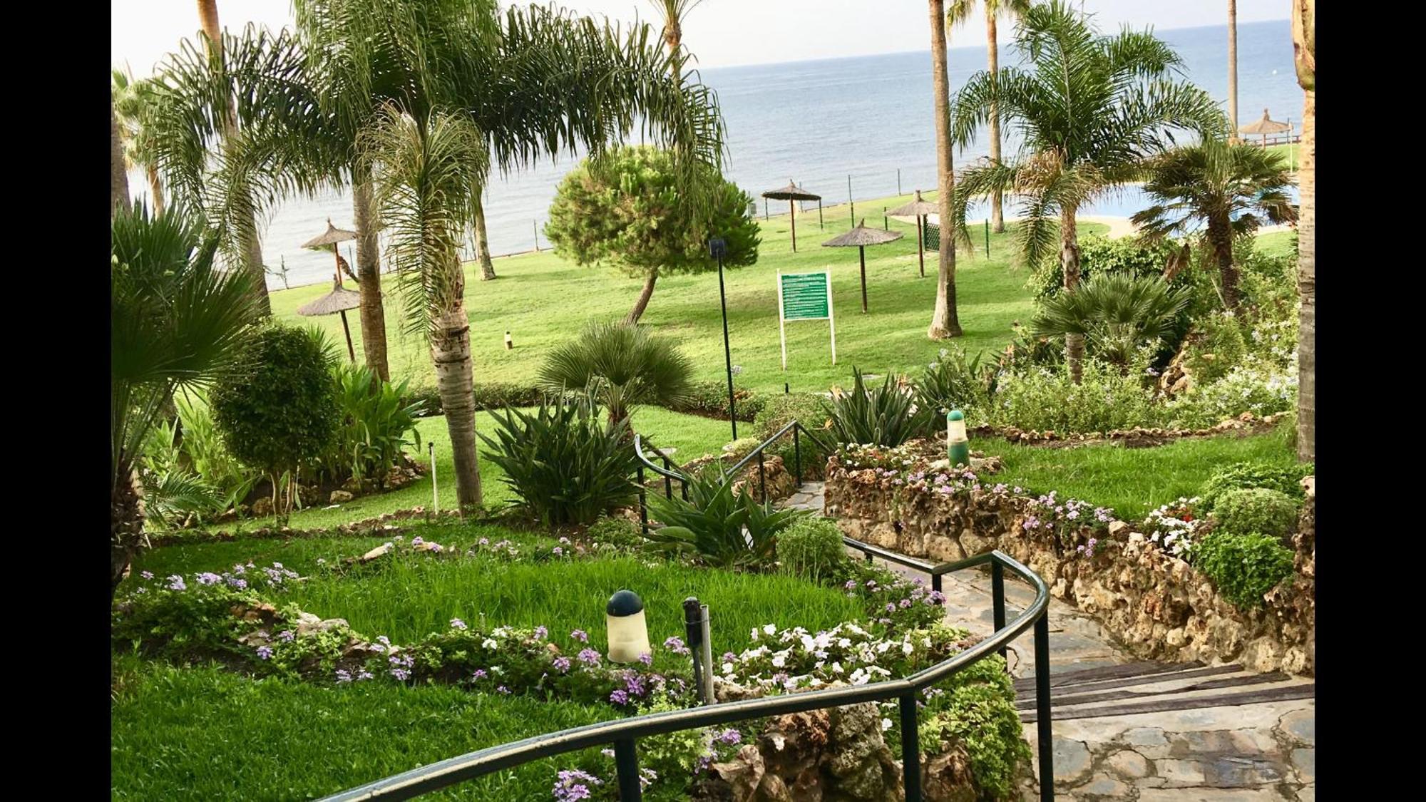 Mi Capricho 170 Beachfront Apartment Sitio de Calahonda المظهر الخارجي الصورة